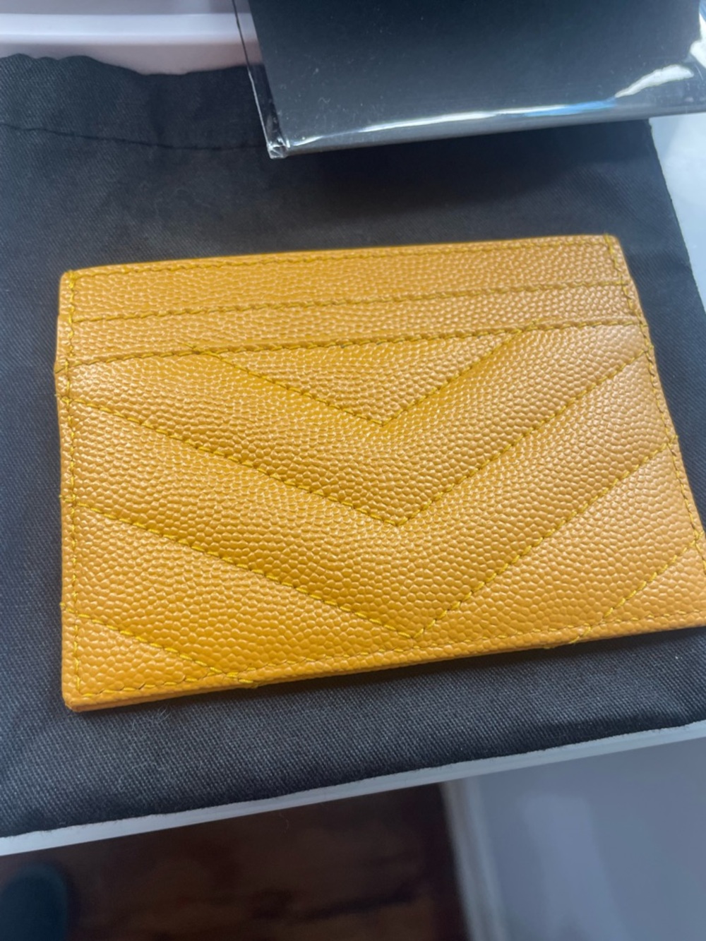 Authentic Saint Laurent Quilted Senape Yellow Leather Card Holder Gold YSL Logo - Picture 3 of 10